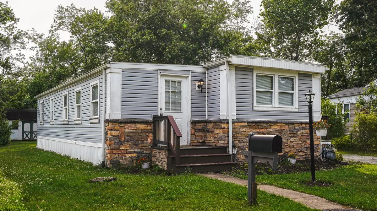 26 Circle Drive, Finleyville, PA 15332 - #1