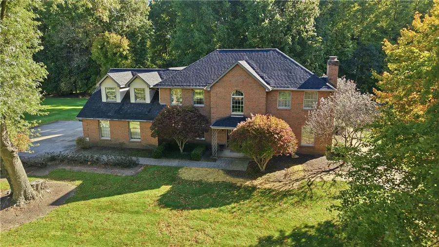 975 Brandywine Drive, Hermitage, PA 16148 - #2