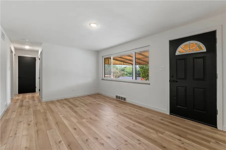 131 S Joslyn Dr, Pittsburgh, PA 15235 - #3