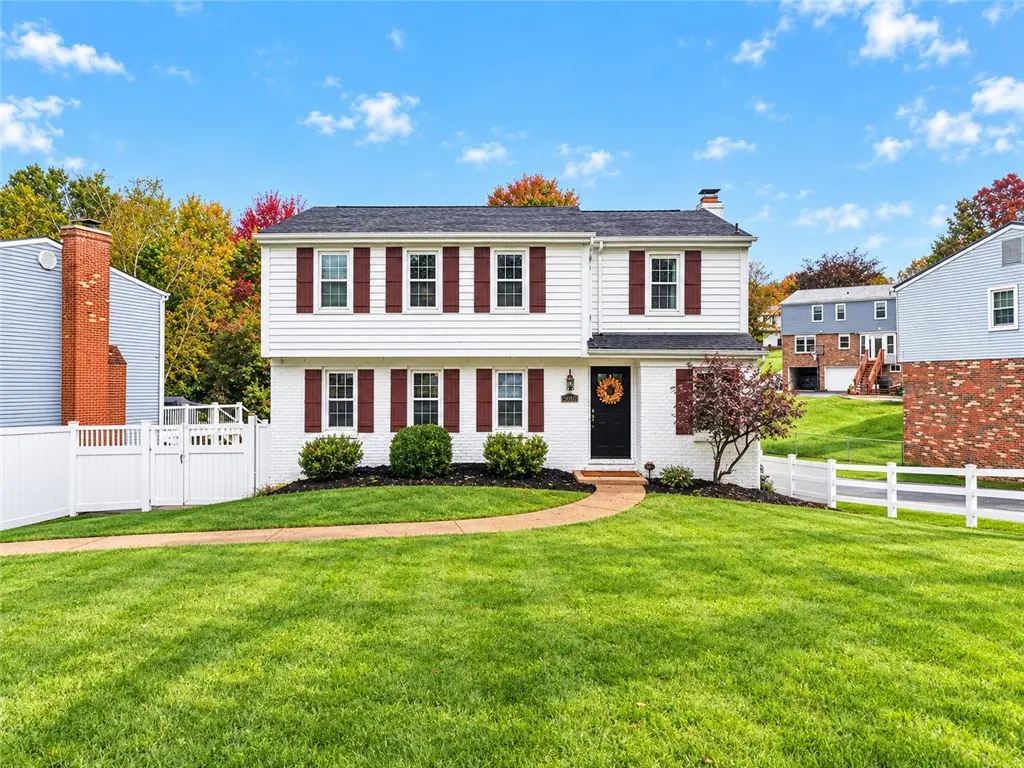 5010 Meadowridge Ln, Gibsonia, PA 15044 - #1