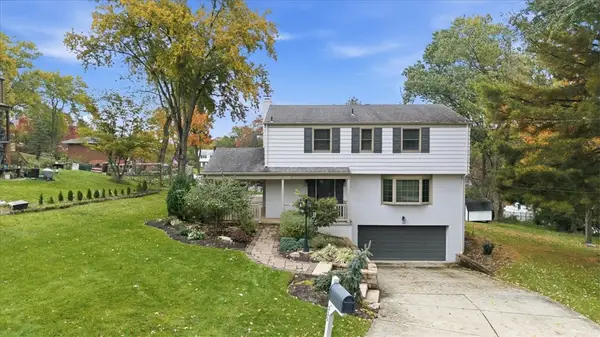 335 Catalina Dr, Pittsburgh, PA 15241