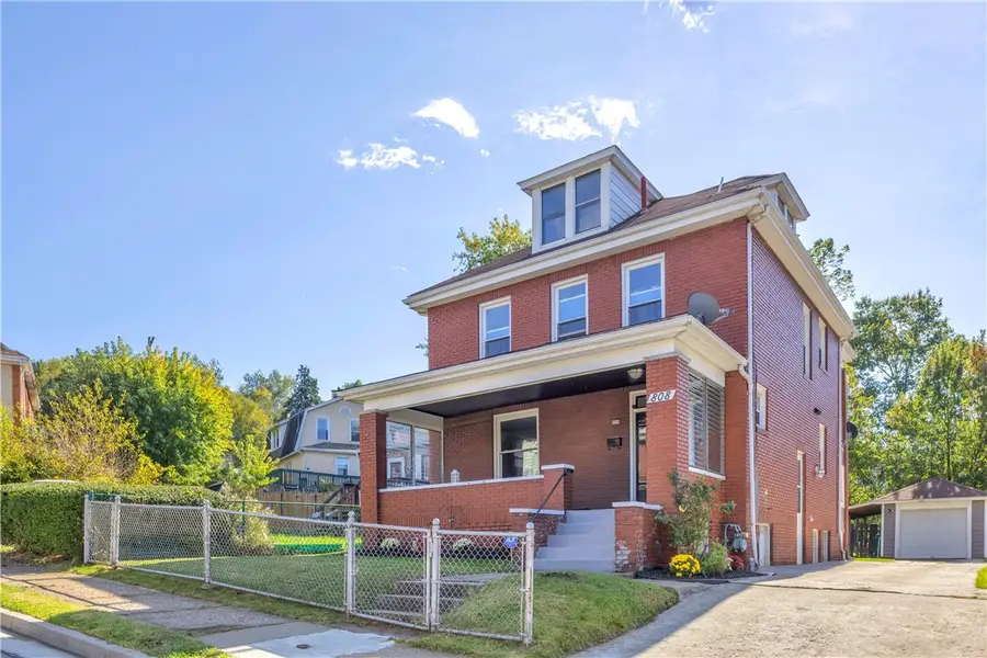 808 10th St, Ambridge, PA 15003 - #2