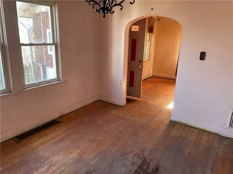 717 N 6th Street, Clairton, PA 15025 - #3