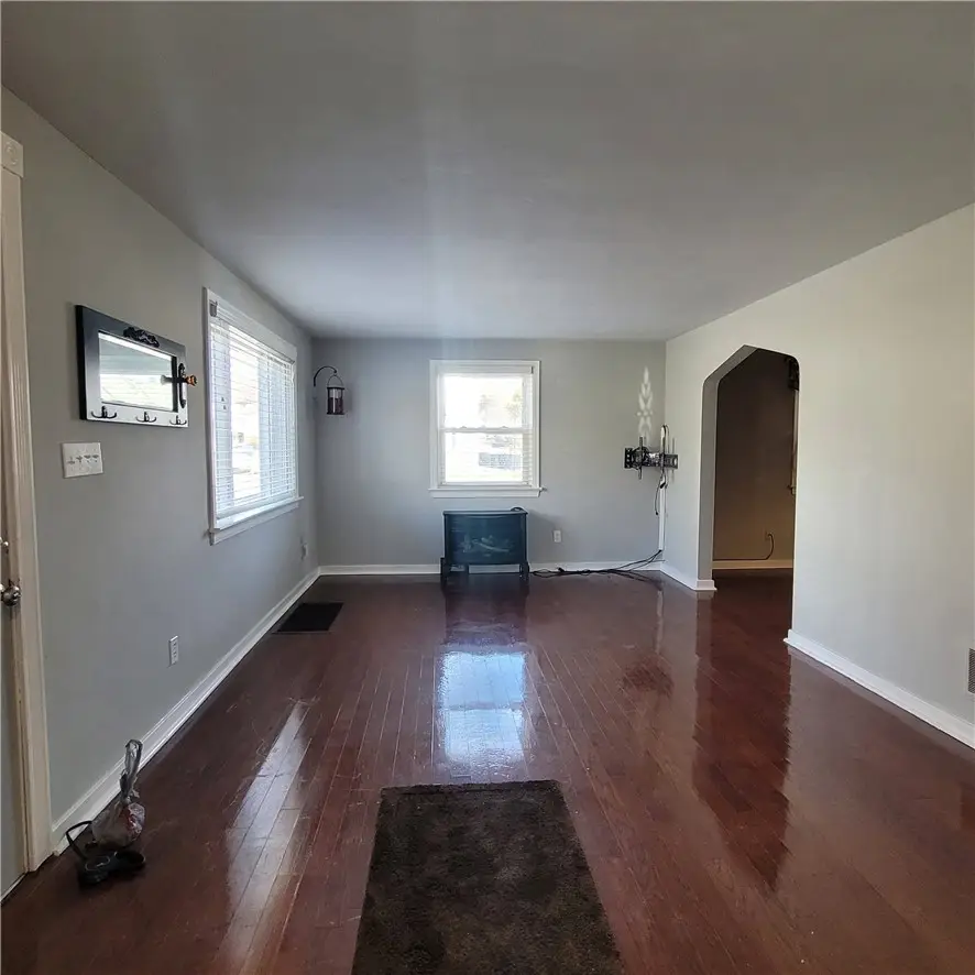 330 Wilcox St, Carnegie, PA 15106 - #2