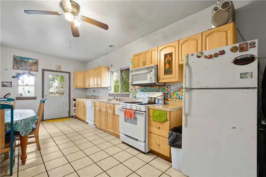 230 Ophelia Street, Pittsburgh, PA 15213 - #3