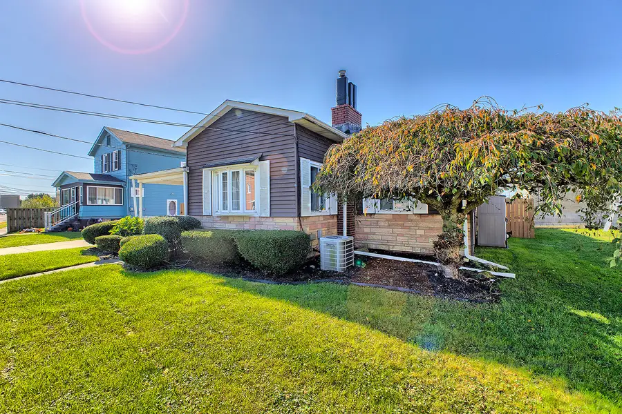 1015 Lane Avenue, Natrona Heights, PA 15065 - #2