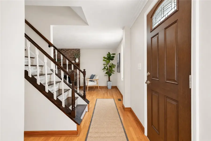 603 Meade Dr, Coraopolis, PA 15108 - #3