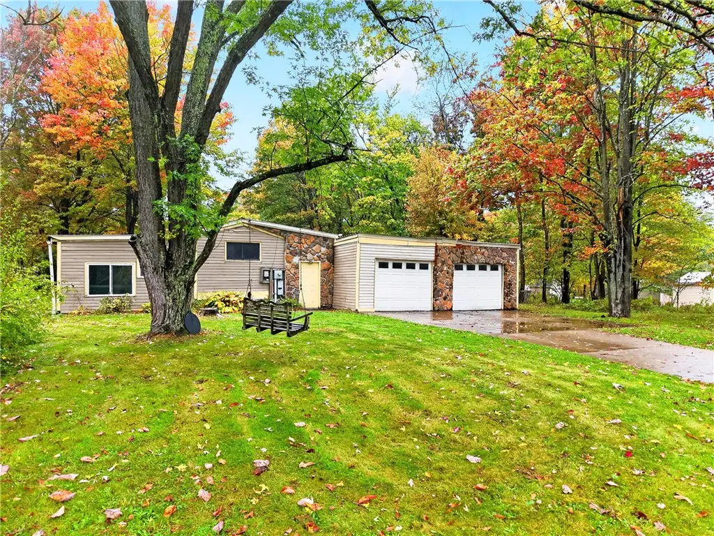 470 Braden School Rd., Beaver Falls, PA 15010 - #1