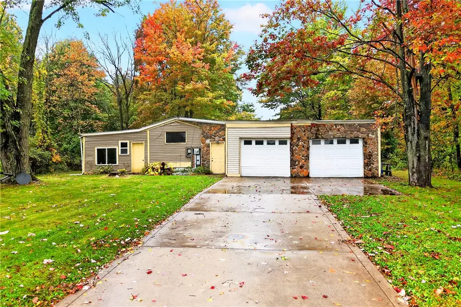 470 Braden School Rd., Beaver Falls, PA 15010 - #2