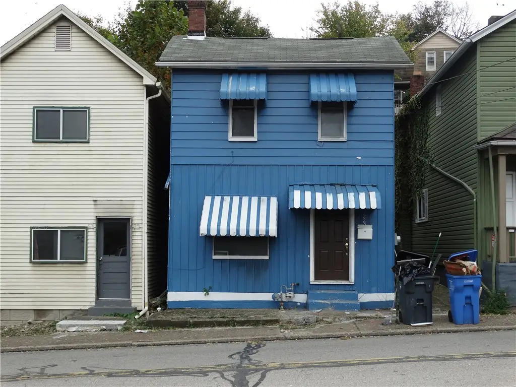 1223 Washington Ave, Carnegie, PA 15106 - #1