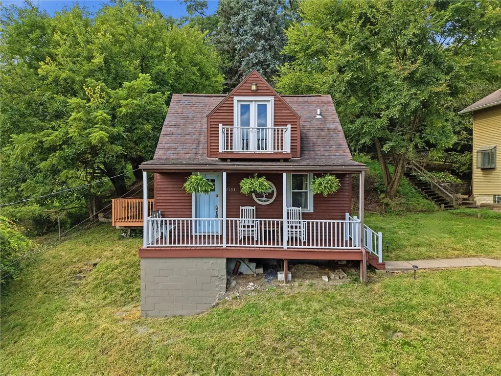 2133 E Beckert Ave, Pittsburgh, PA 15212 - #1