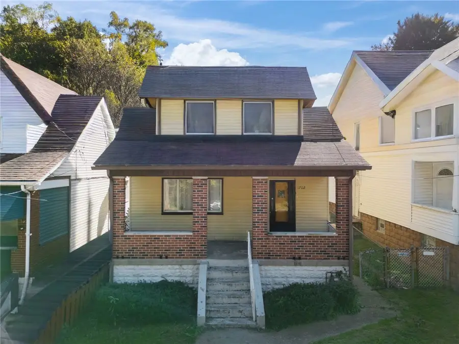 1702 Versailles Ave, McKeesport, PA 15132 - #2