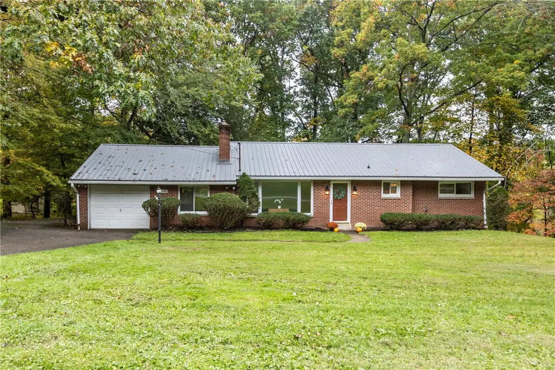148 Carol Rose Dr, Beaver Falls, PA 15010 - #1
