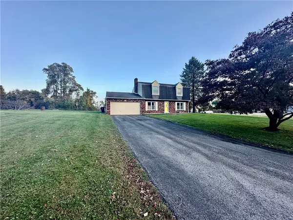 110 Lauffer Lane, Irwin, PA 15642
