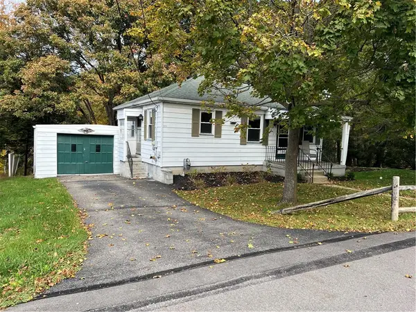 100 First St, Ellwood City, PA 16117