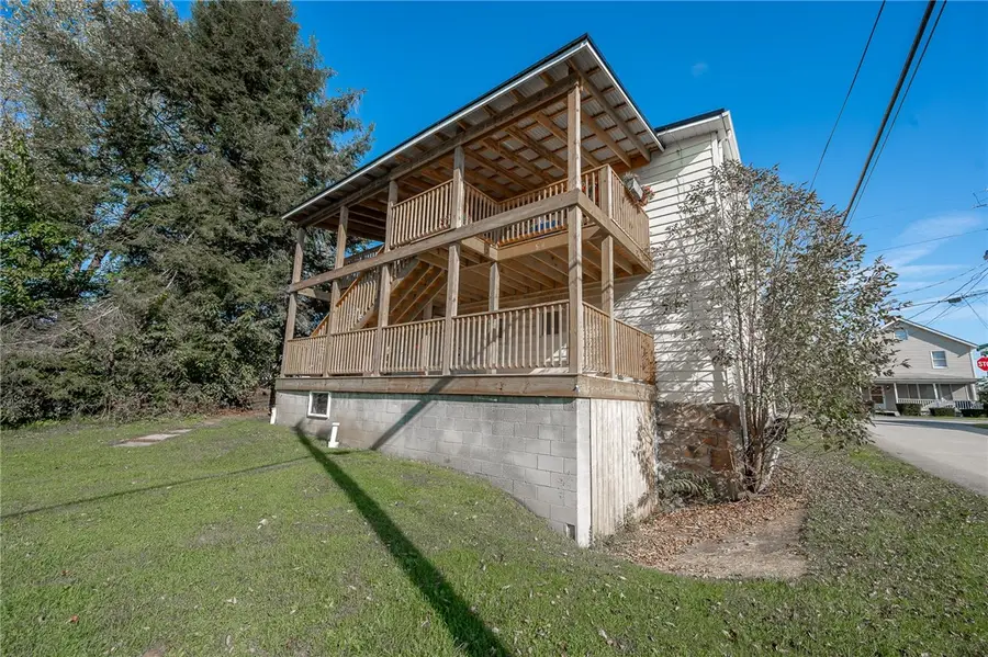 411 Indiana Rd, Creekside, PA 15732 - #2