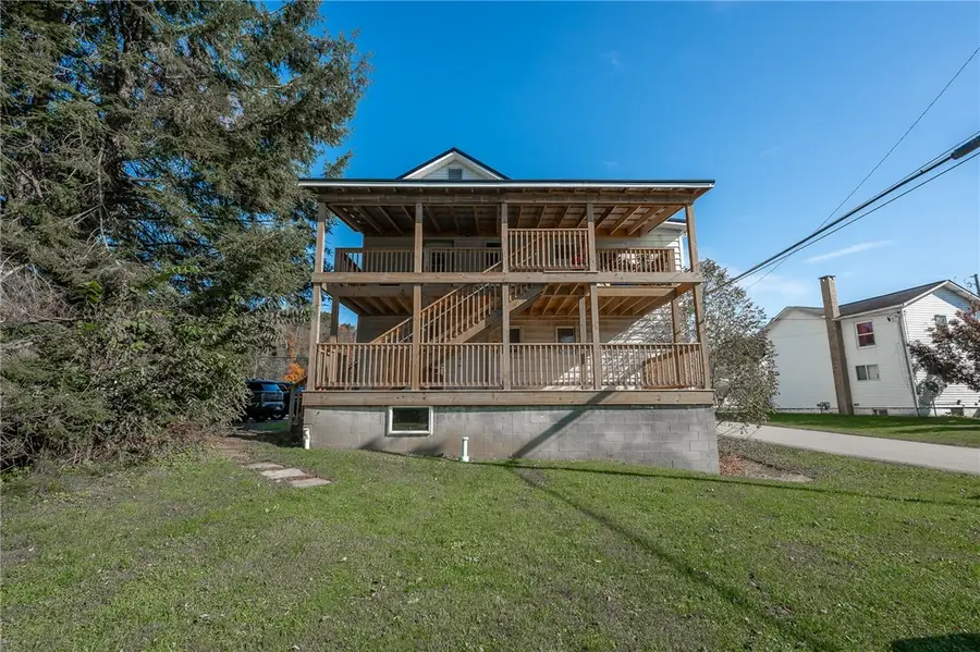 411 Indiana Rd, Creekside, PA 15732 - #3