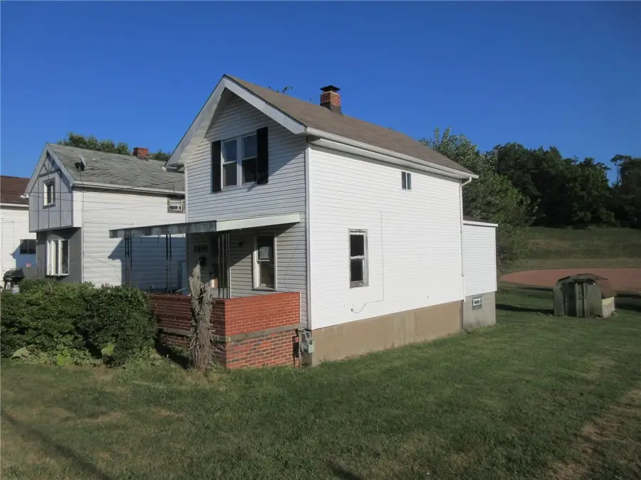 2891 Cherry St, Bethel Park, PA 15102 - #2