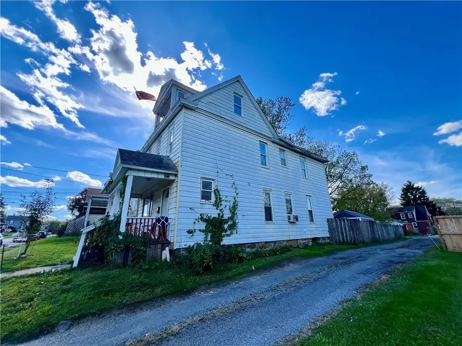 1010 Cunningham Ave, New Castle, PA 16101 - #2