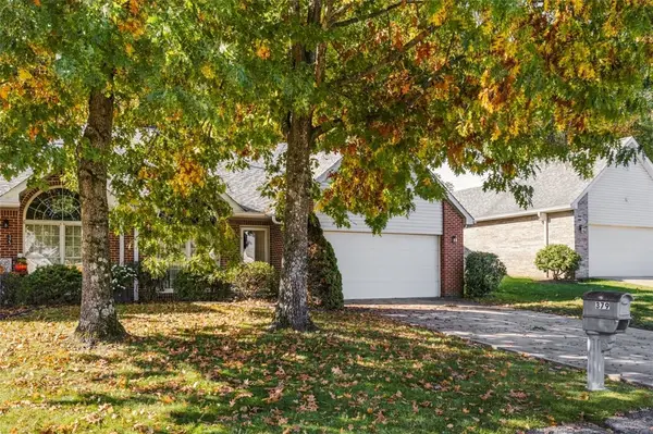 379 Country View Drive, Lower Burrell, PA 15068
