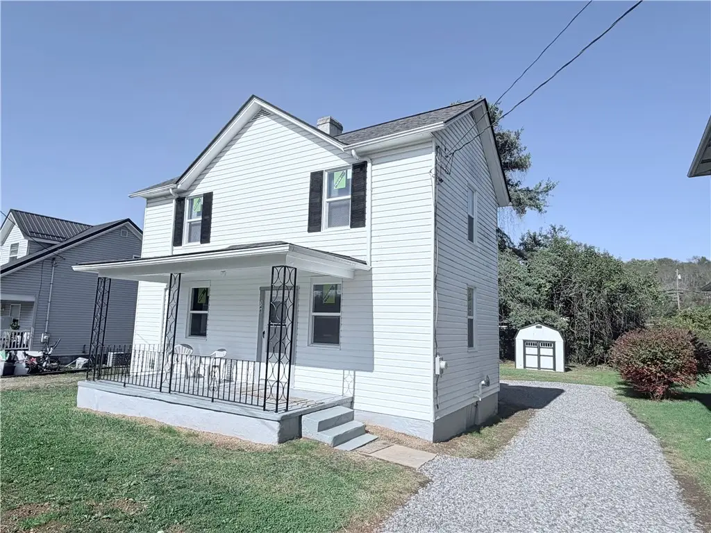 348 River Ave, Masontown, PA 15461 - #1