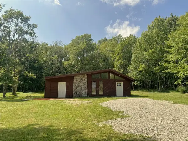359 Dillion Road, Acme, PA 15650