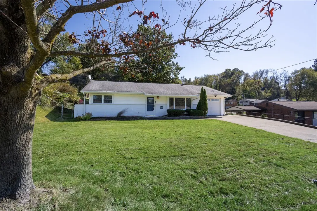 213 Hankey Farms Dr, Oakdale, PA 15071 - #1
