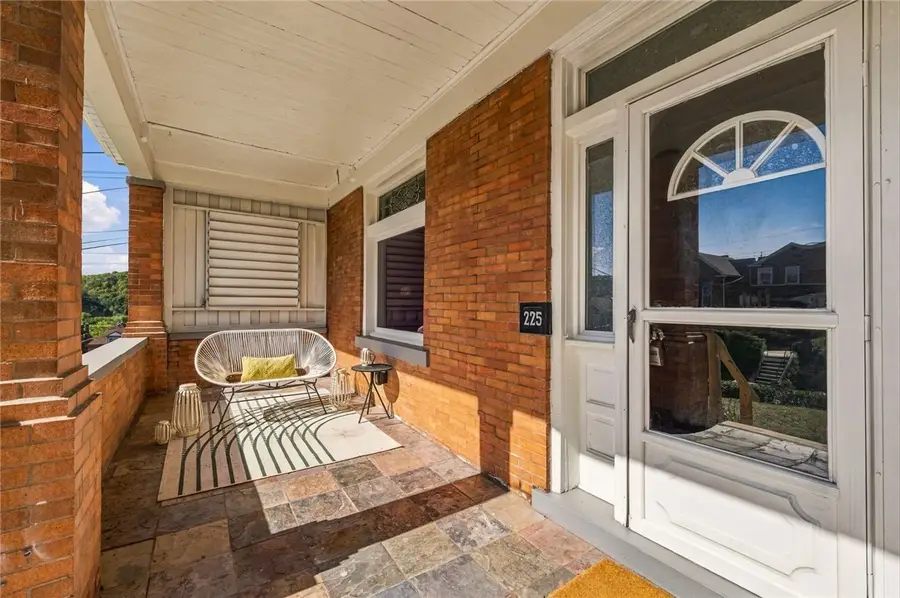 225 Trowbridge St, Pittsburgh, PA 15207 - #2