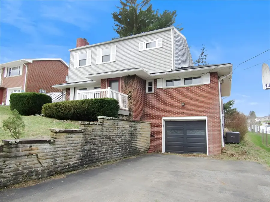 412 Belrose Dr, Rostraver Township, PA 15012 - #2