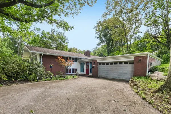 2301 Marbury Rd, Pittsburgh, PA 15221