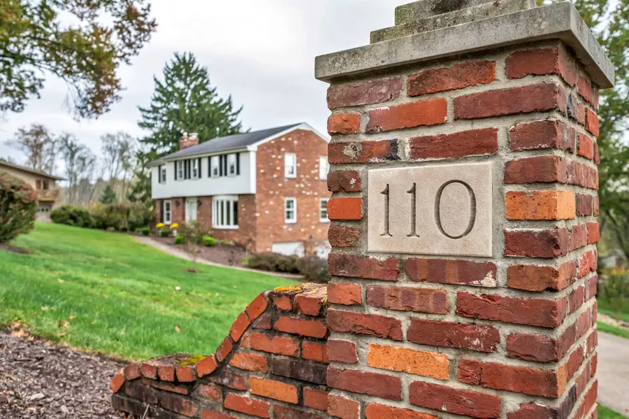 110 Lakeview Drive, McMurray, PA 15317 - #3
