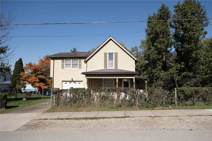 955 Ewing St, Washington, PA 15301 - #3