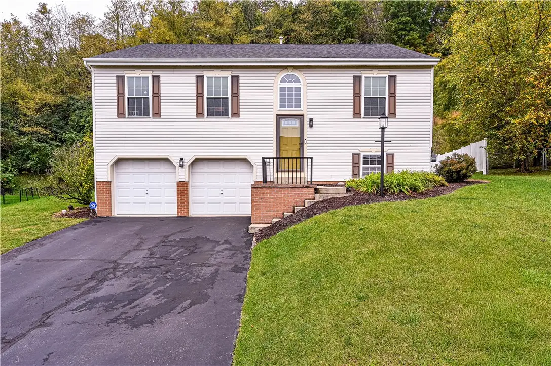 118 Stratford Ct, New Stanton, PA 15672 - #1