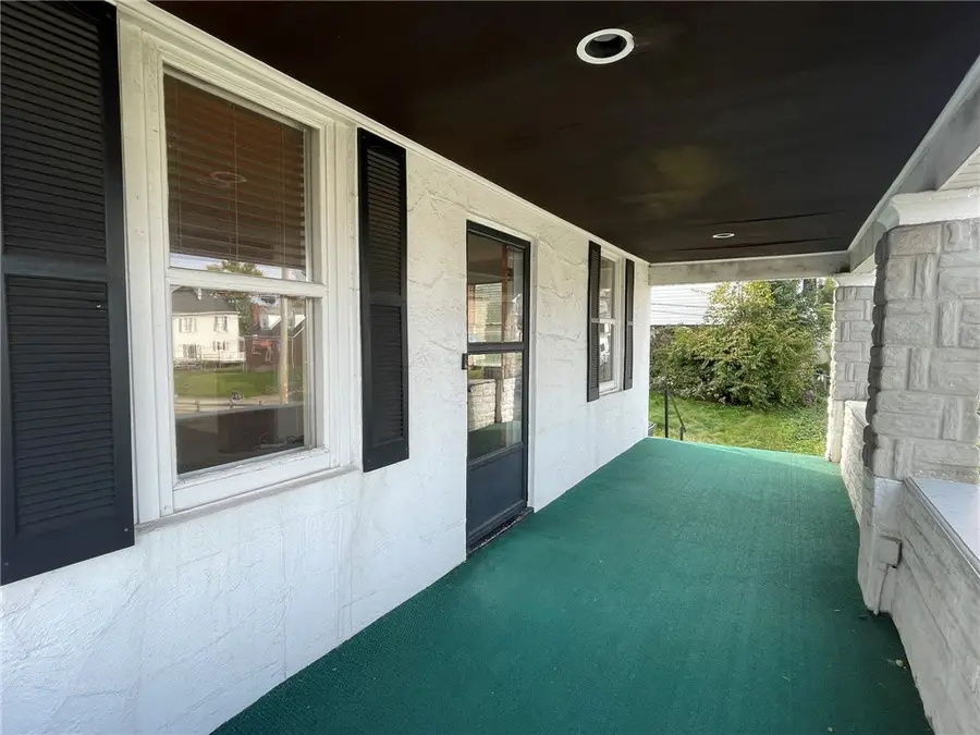 1009 4th St, East McKeesport, PA 15035 - #2
