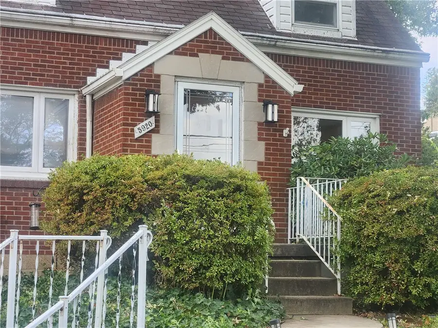 5920 Rodgers St, Pittsburgh, PA 15207 - #2