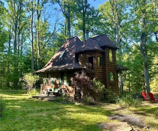 34 Laurel Loop Ln, Spring Church, PA 15686