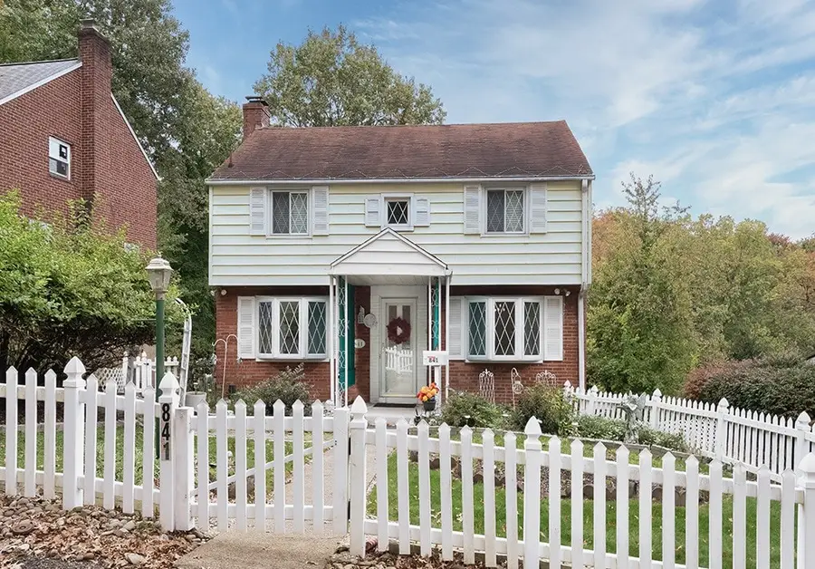 841 Hawthorne Drive, Pittsburgh, PA 15235 - #2