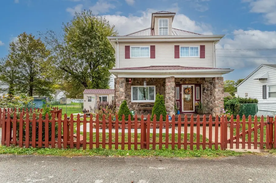 63 Virginia Avenue, Uniontown, PA 15401 - #2