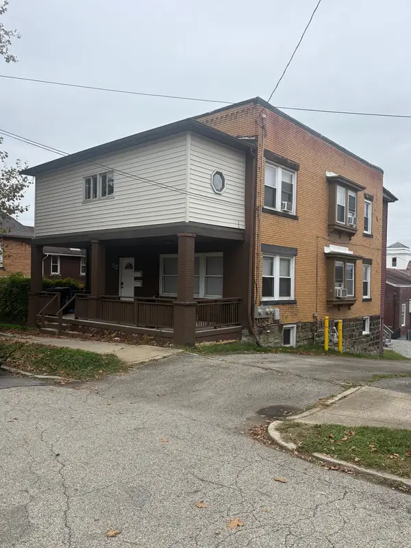 52 S 1st Street, Jeannette, PA 15644