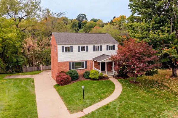 3107 Dennison Rd, Bethel Park, PA 15102