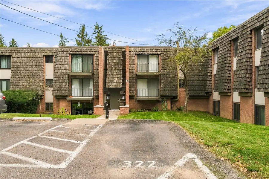 322 Forest Green Drive #322, Coraopolis, PA 15108 - #3