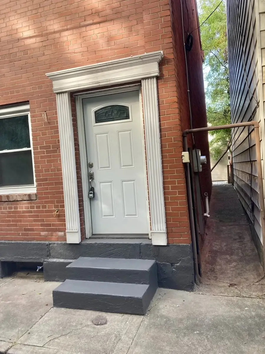 1823 Edwards Way, Pittsburgh, PA 15203 - #3