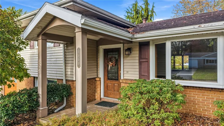 1550 Wakefield Dr, Hermitage, PA 16148 - #3