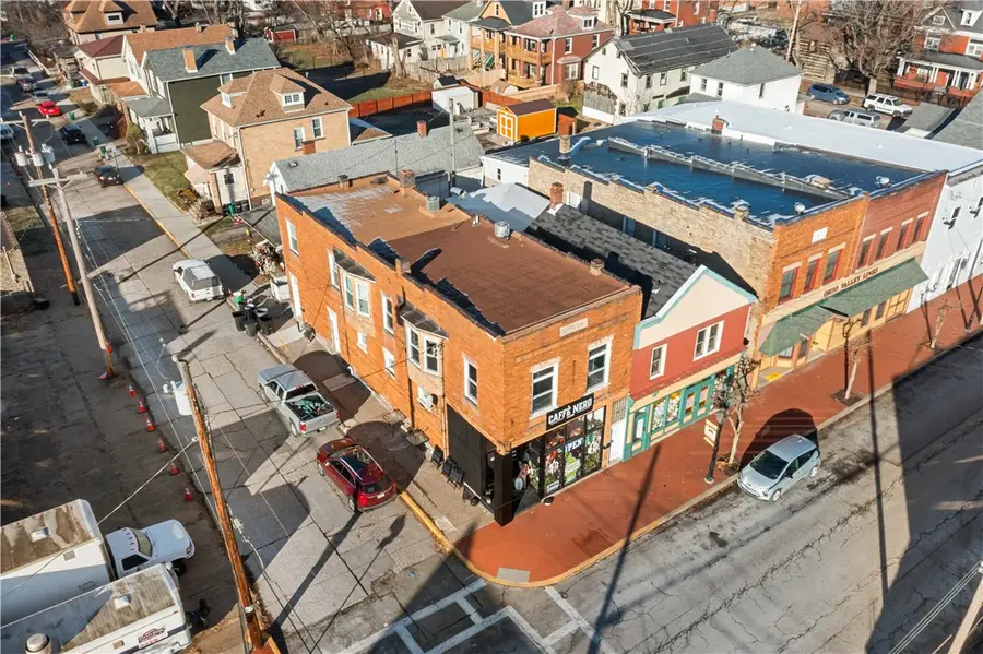 1219 Merchant St, Ambridge, PA 15003 - #2