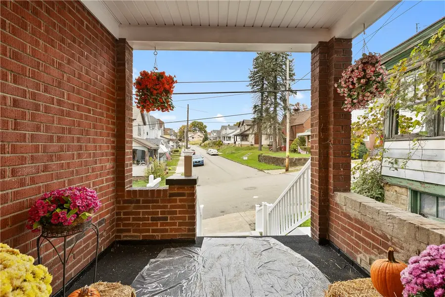 3402 Orchard St, McKeesport, PA 15132 - #3