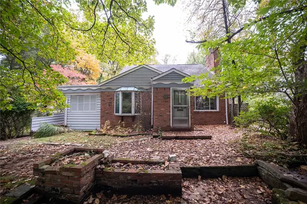 2818 Orlando Place, Pittsburgh, PA 15235
