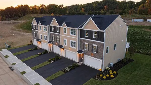 106 Cold Creek Court #VYF102, Harmony, PA 16037