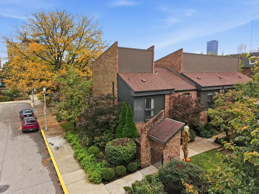 23 Foster Square, Pittsburgh, PA 15212 - #2