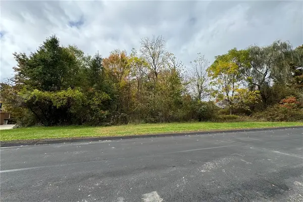 Lot 21 Haven Point Dr, New Castle, PA 16105