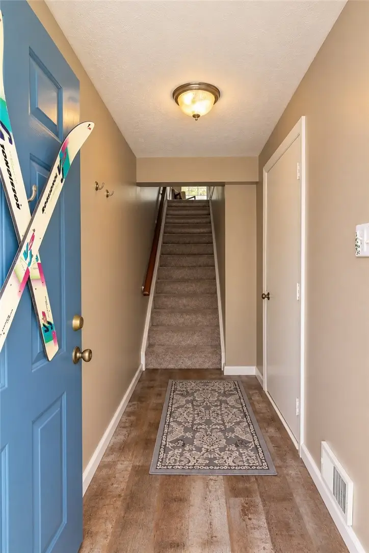 715 Timberidge Dr, Bethel Park, PA 15102 - #3